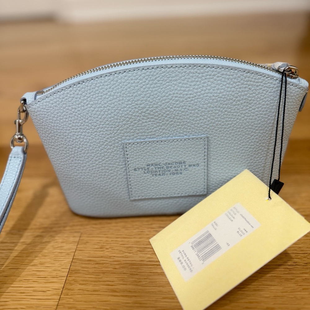 NWT Marc Jacobs the beauty bag (limited color) - Picture 2 of 4
